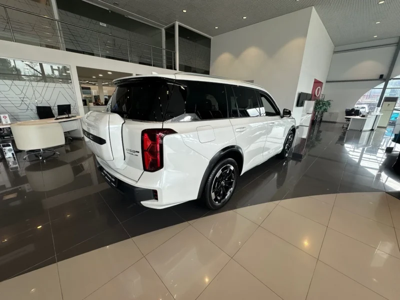 GS8 HEV Traveller в Смоленске 3